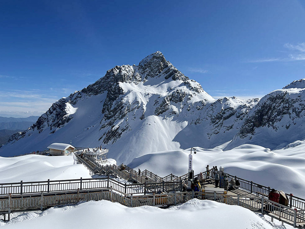 玉龙雪山